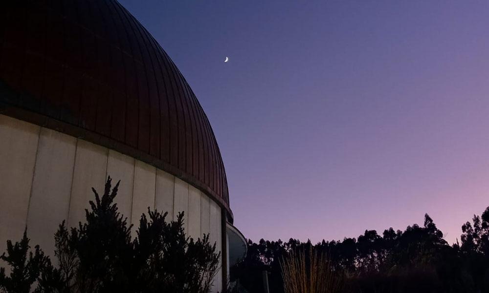 Ir a Imagen El Museo del Jurásico de Asturias acoge las I Jornadas de divulgación científica AstronoMUJA con AllandeStars
