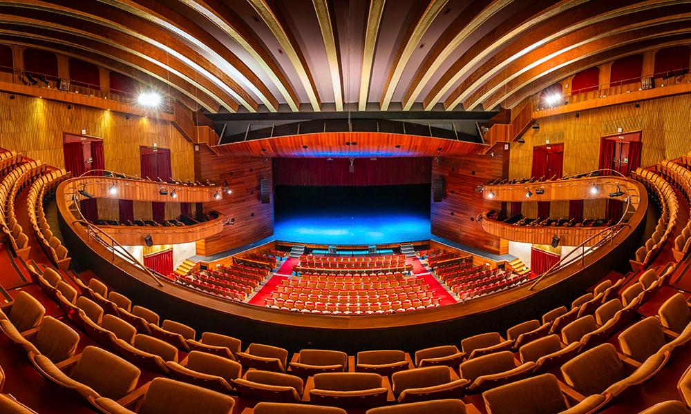 Vai a Immagine El concierto de Pablo López y la gala de magia Piccola Laboral abren la programación de primavera en el Teatro de la Laboral